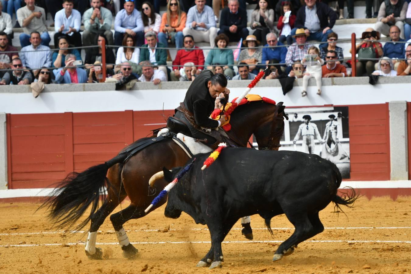 La corrida de Ventura, Ortega y Roca Rey en Pozoblanco, en imágenes