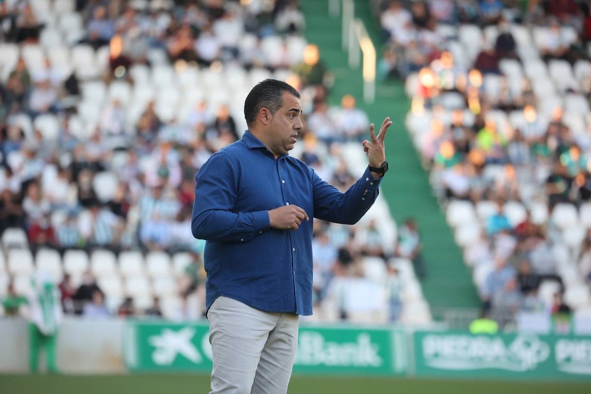 Las espectaculares imágenes del Córdoba CF - Villanovense