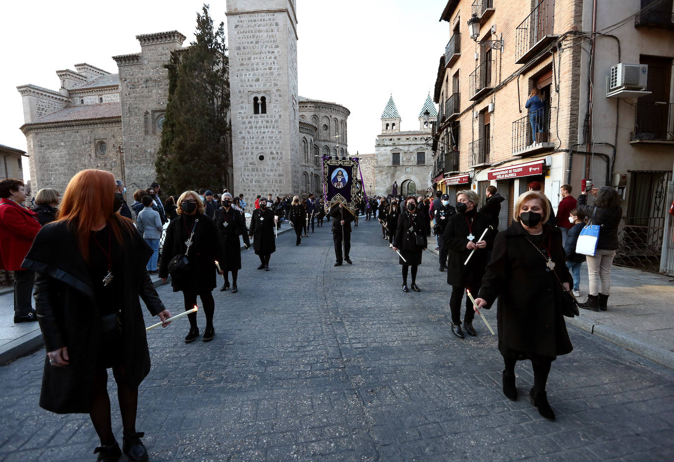 Sábado Santo: El Cristo Jesús Nazareno recorre las calles de Toledo