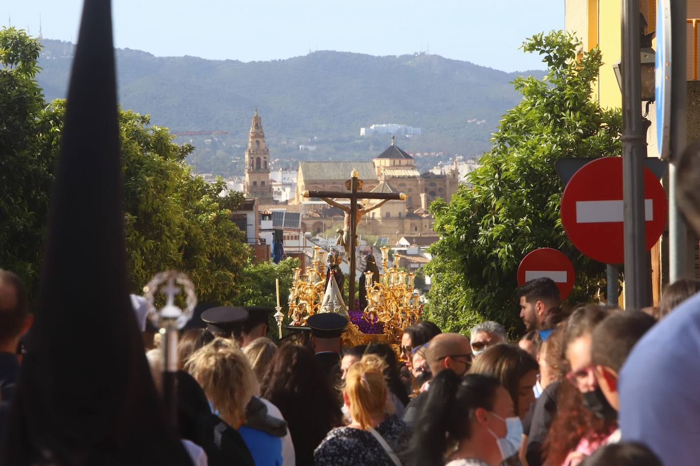 El Amor, en su emotivo desfile del Domingo de Ramos en Córdoba