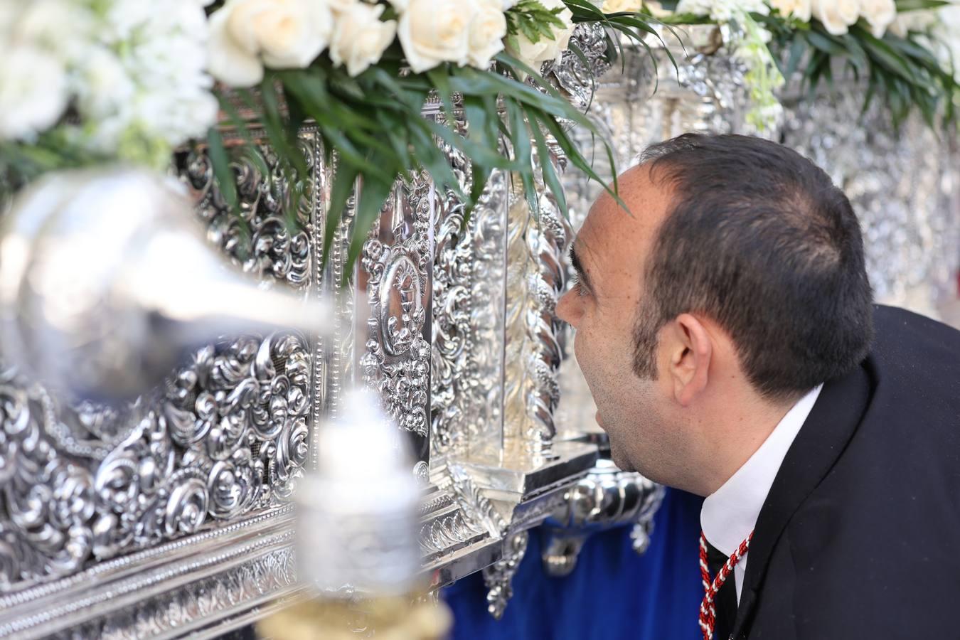 La vibrante salida de la Borriquita en el Domingo de Ramos de Córdoba, en imágenes