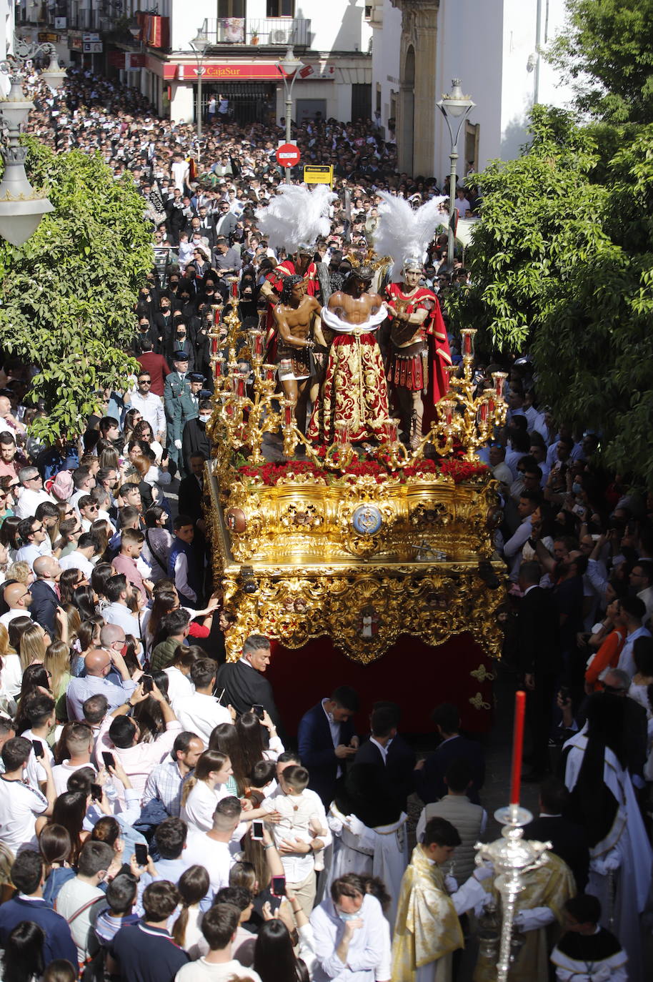 Córdoba recibe a la Esperanza con el corazón abierto