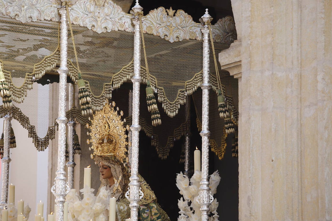 Córdoba recibe a la Esperanza con el corazón abierto