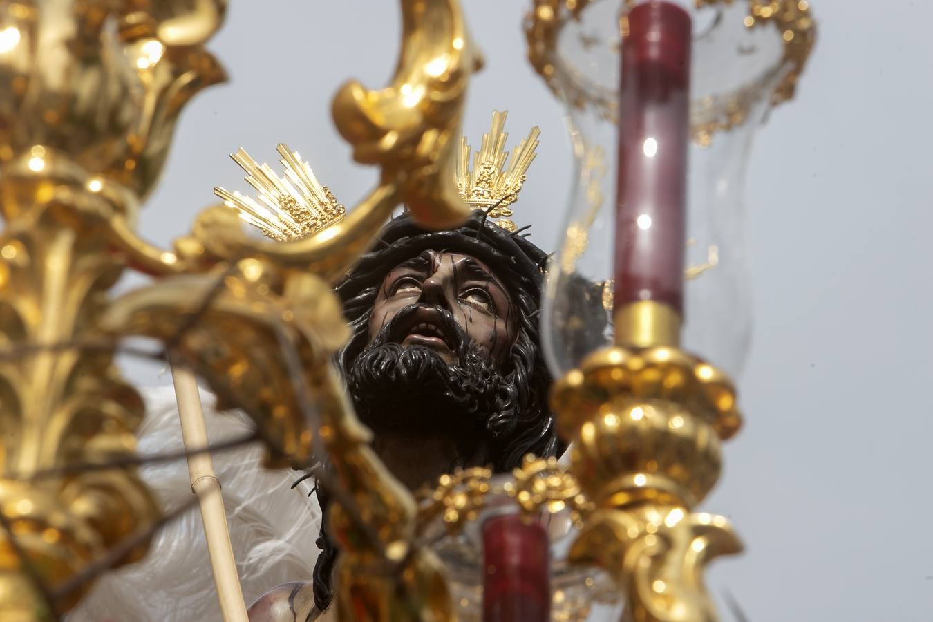 Lunes Santo | Bulla, devoción y todo un barrio tras la Merced de Córdoba, en imágenes