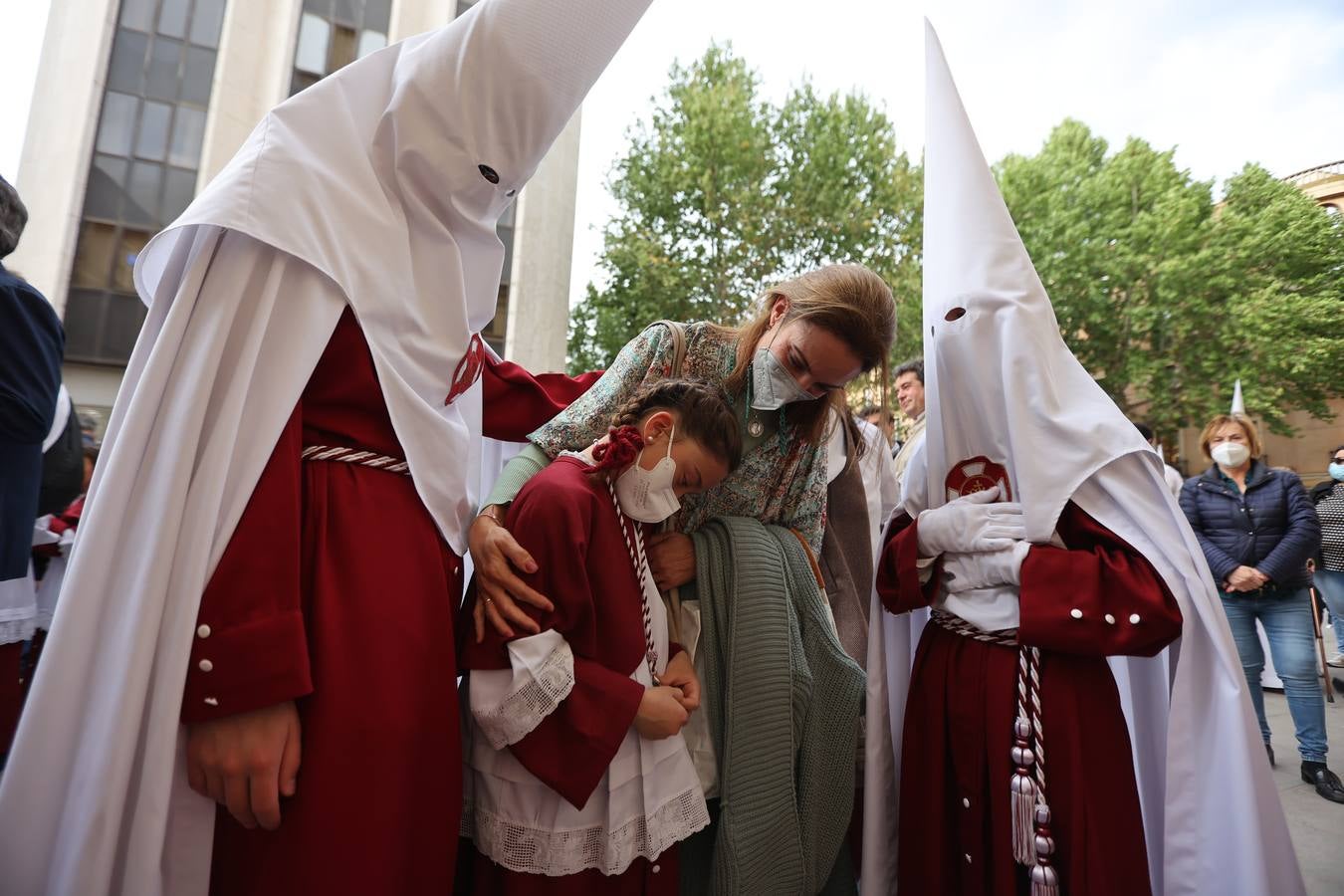 Lunes Santo | Tristeza en San Nicolás, la lluvia impide la salida de la Sentencia