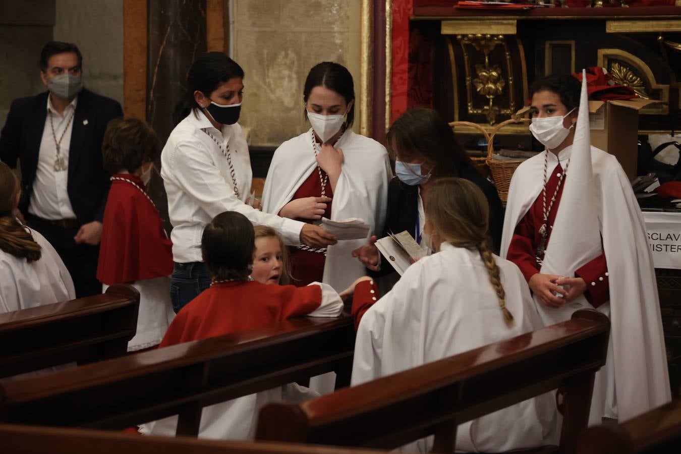 Lunes Santo | Tristeza en San Nicolás, la lluvia impide la salida de la Sentencia