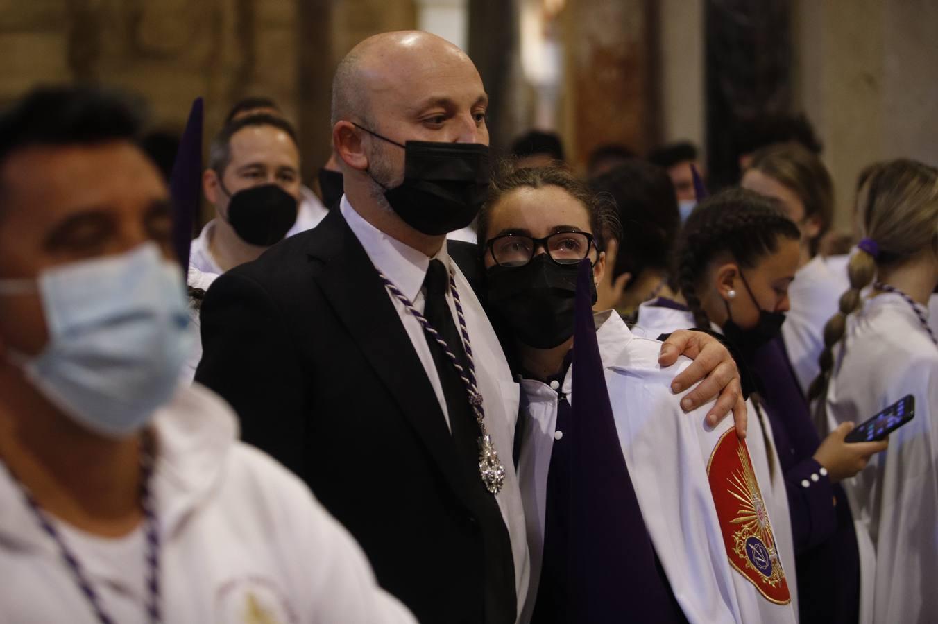 Martes Santo | Tristeza en la Catedral por la suspensión de la Agonía de Córdoba, en imágenes