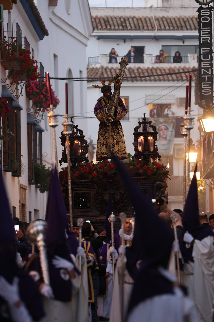 Miércoles Santo | La sublime salida de Pasión en Córdoba, en imágenes