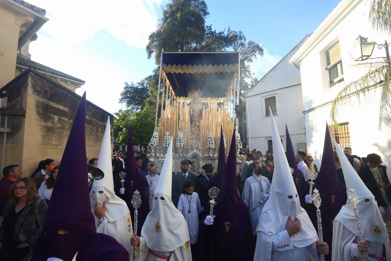 Miércoles Santo | La bella salida del Calvario de Córdoba, en imágenes