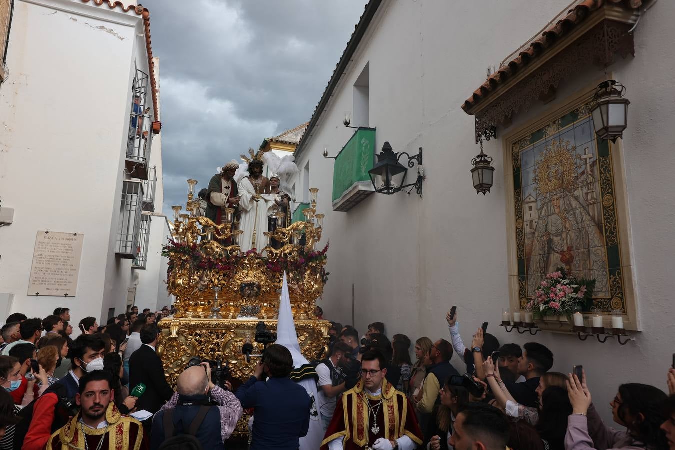 Miércoles Santo | La triunfal procesión de La Paz en Córdoba, en imágenes