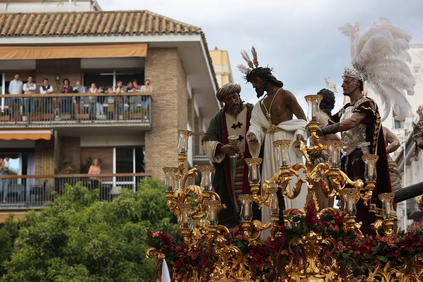 Miércoles Santo | La triunfal procesión de La Paz en Córdoba, en imágenes