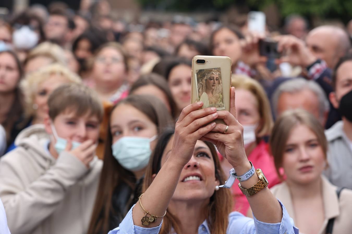 Miércoles Santo | La triunfal procesión de La Paz en Córdoba, en imágenes