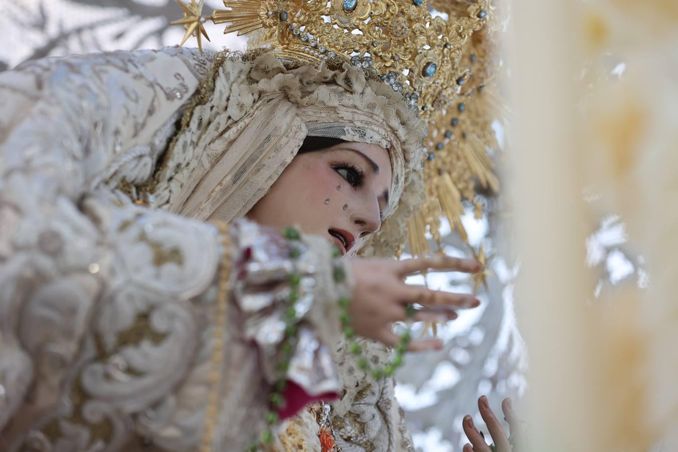 Miércoles Santo | La triunfal procesión de La Paz en Córdoba, en imágenes