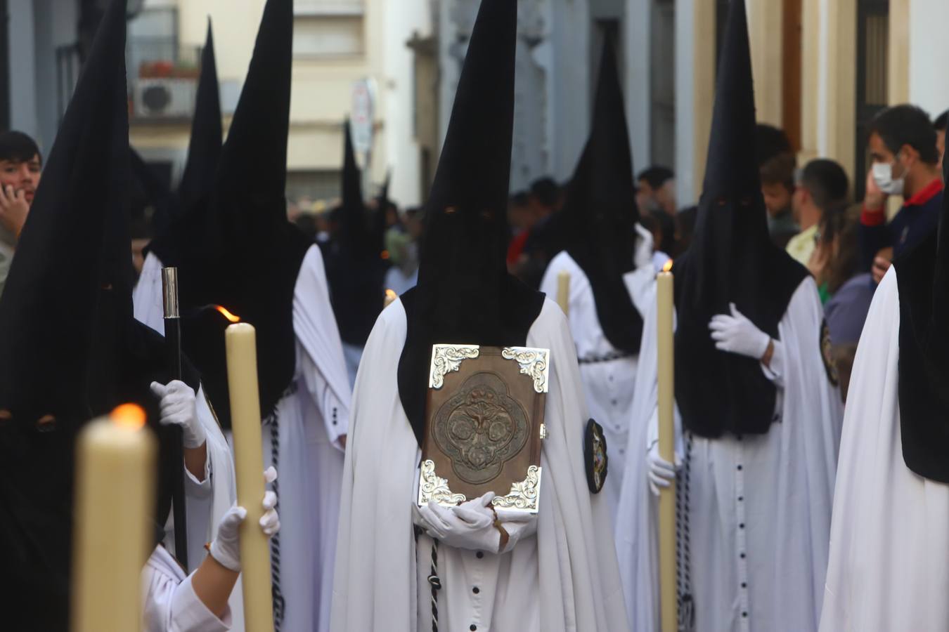 Miércoles Santo | La emocionante salida del Perdón de Córdoba, en imágenes