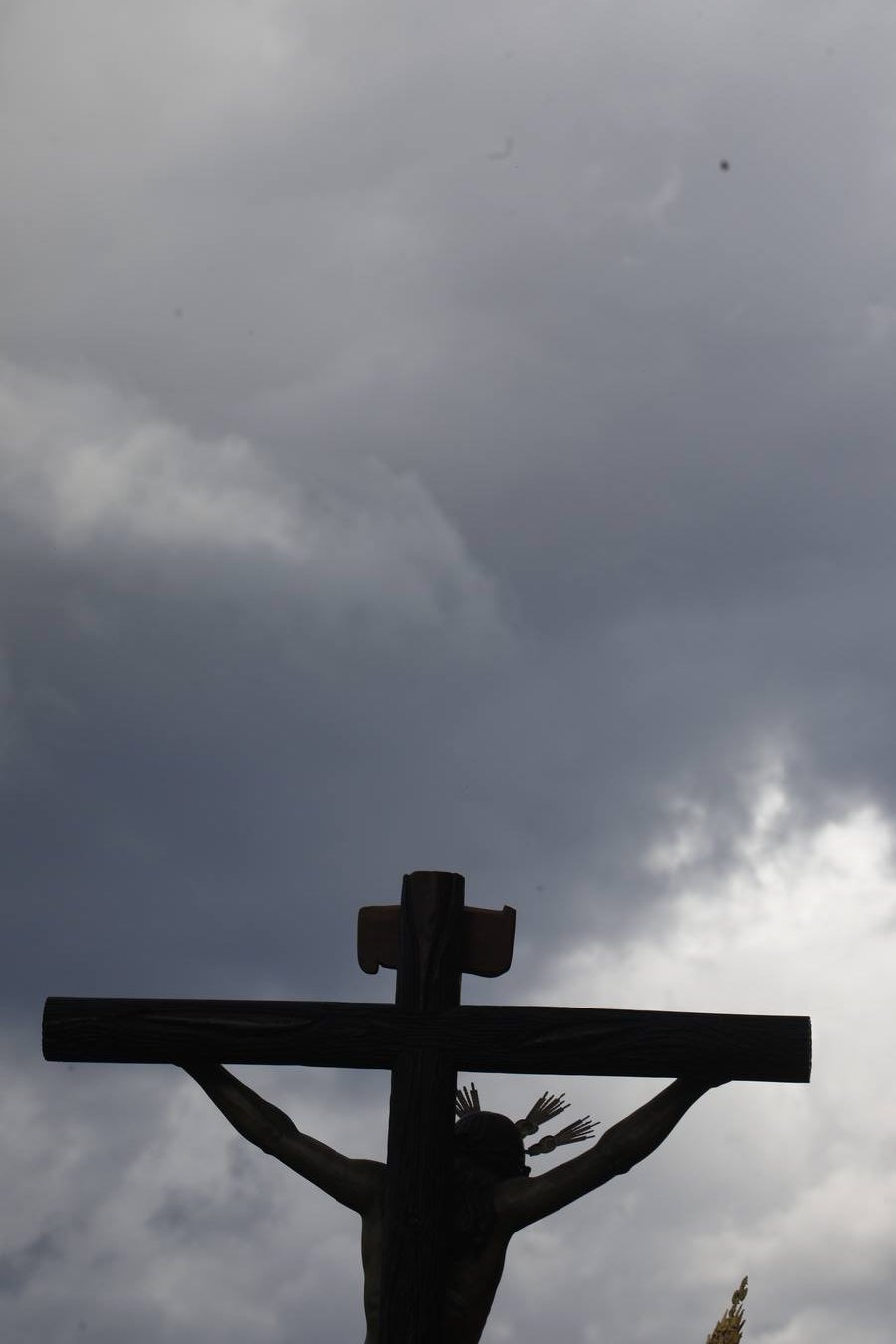 Miércoles Santo | La vibrante salida de la Piedad de Córdoba, en imágenes