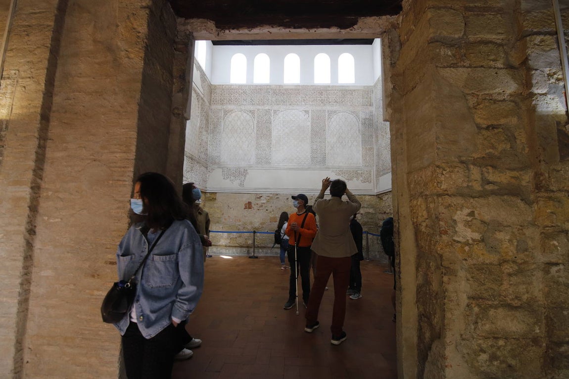 El ambiente turístico el Miércoles Santo en Córdoba, en imágenes