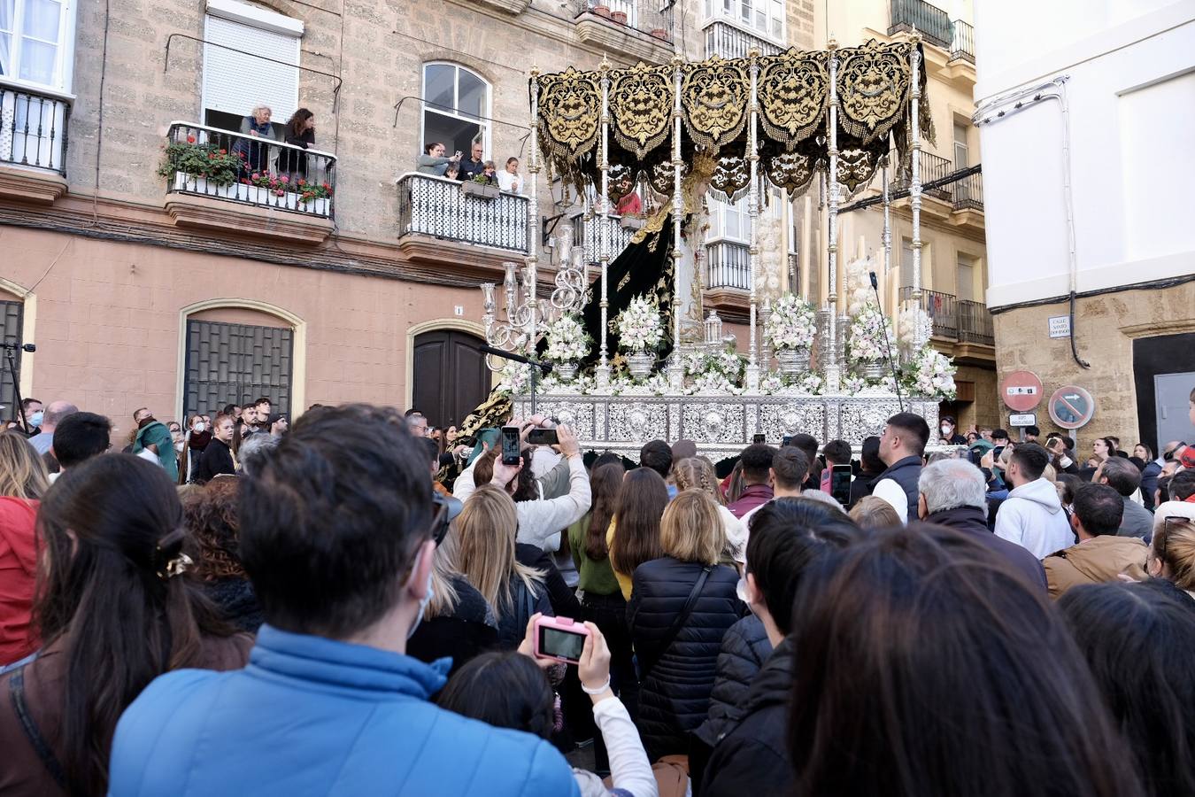 Fotos: Cigarreras, el Miércoles Santo en Cádiz