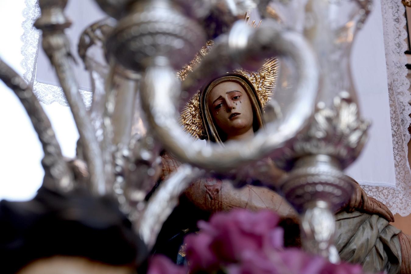 Fotos: la Hermandad del Caminito recorre las calles de Cádiz este Miércoles Santo