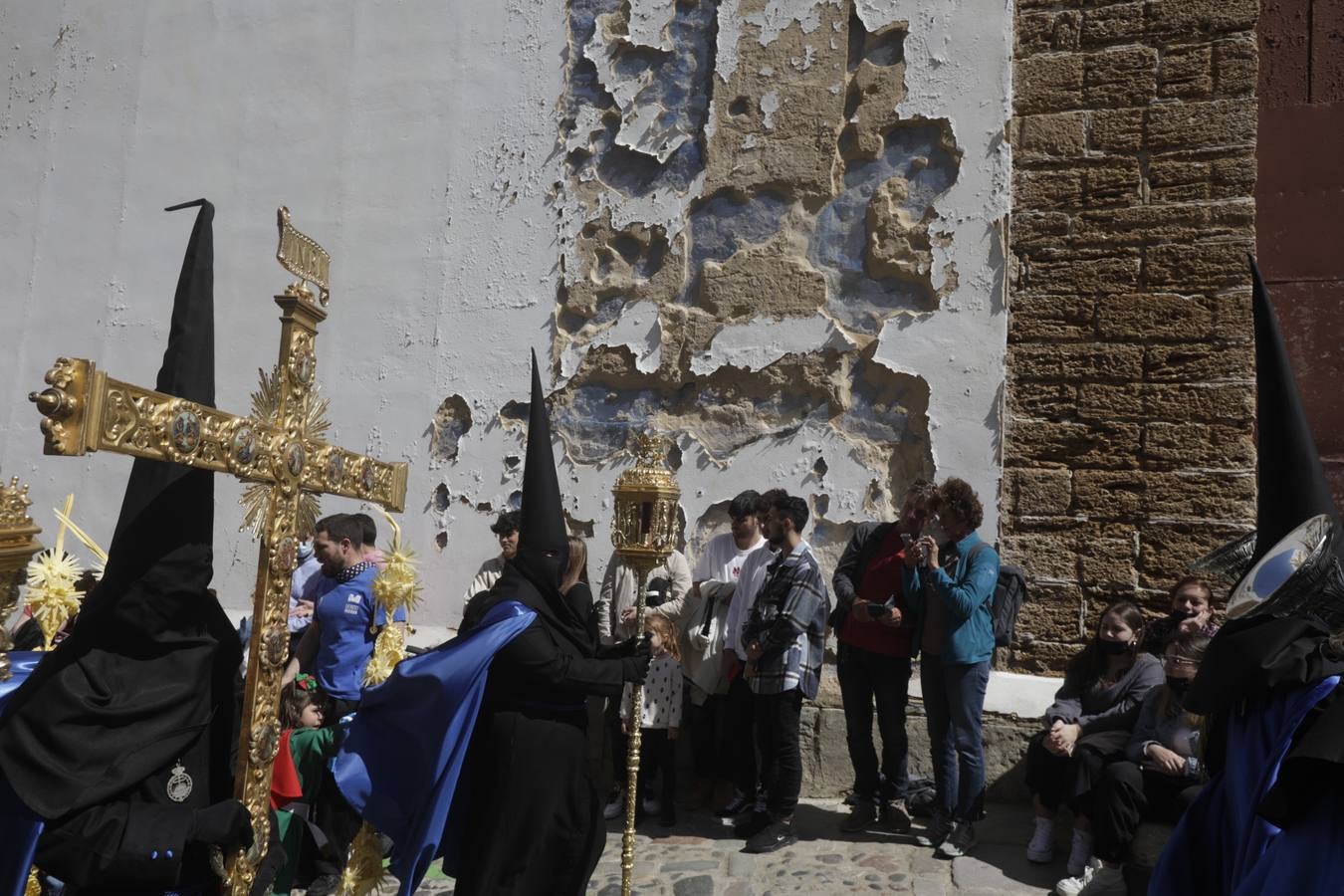 Fotos: Las Aguas, el Miércoles Santo en las calles de Cádiz