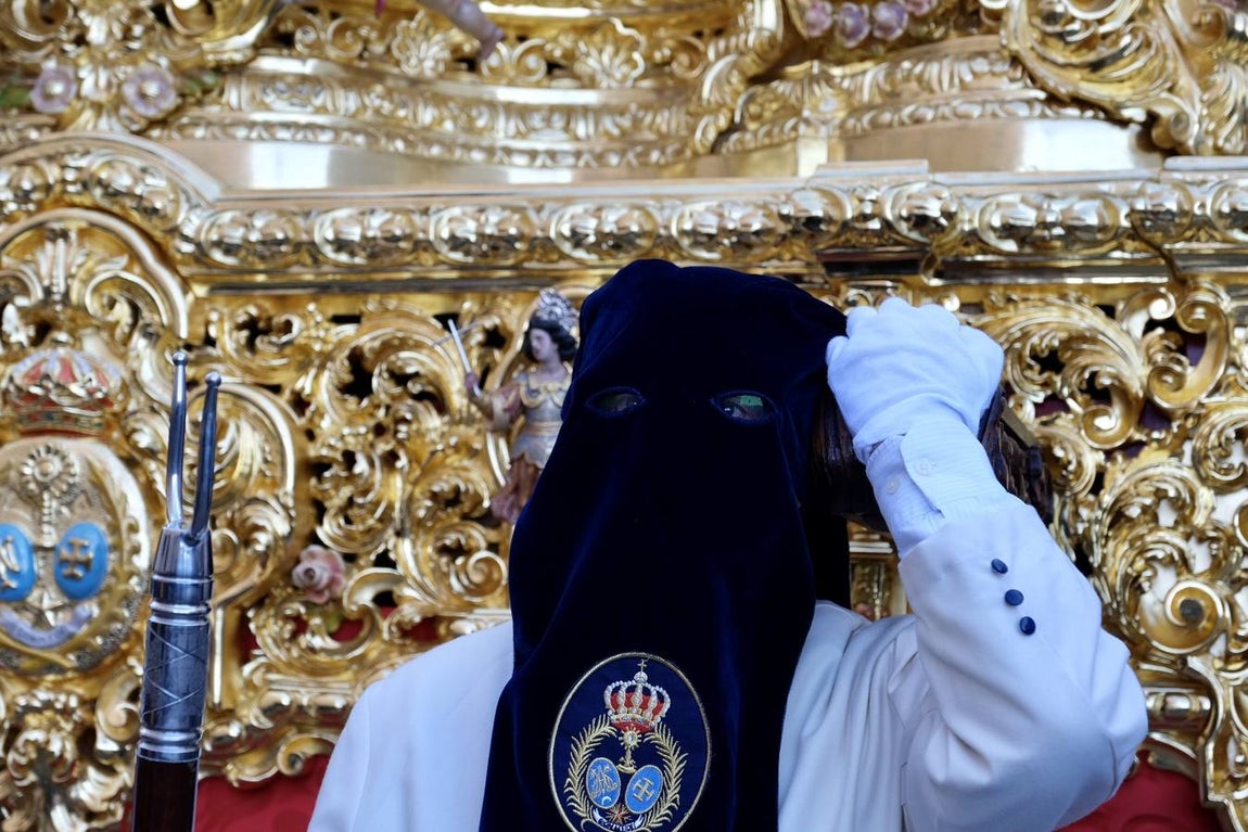 El espectacular regreso de La Palma a su templo acompañado por sus fieles