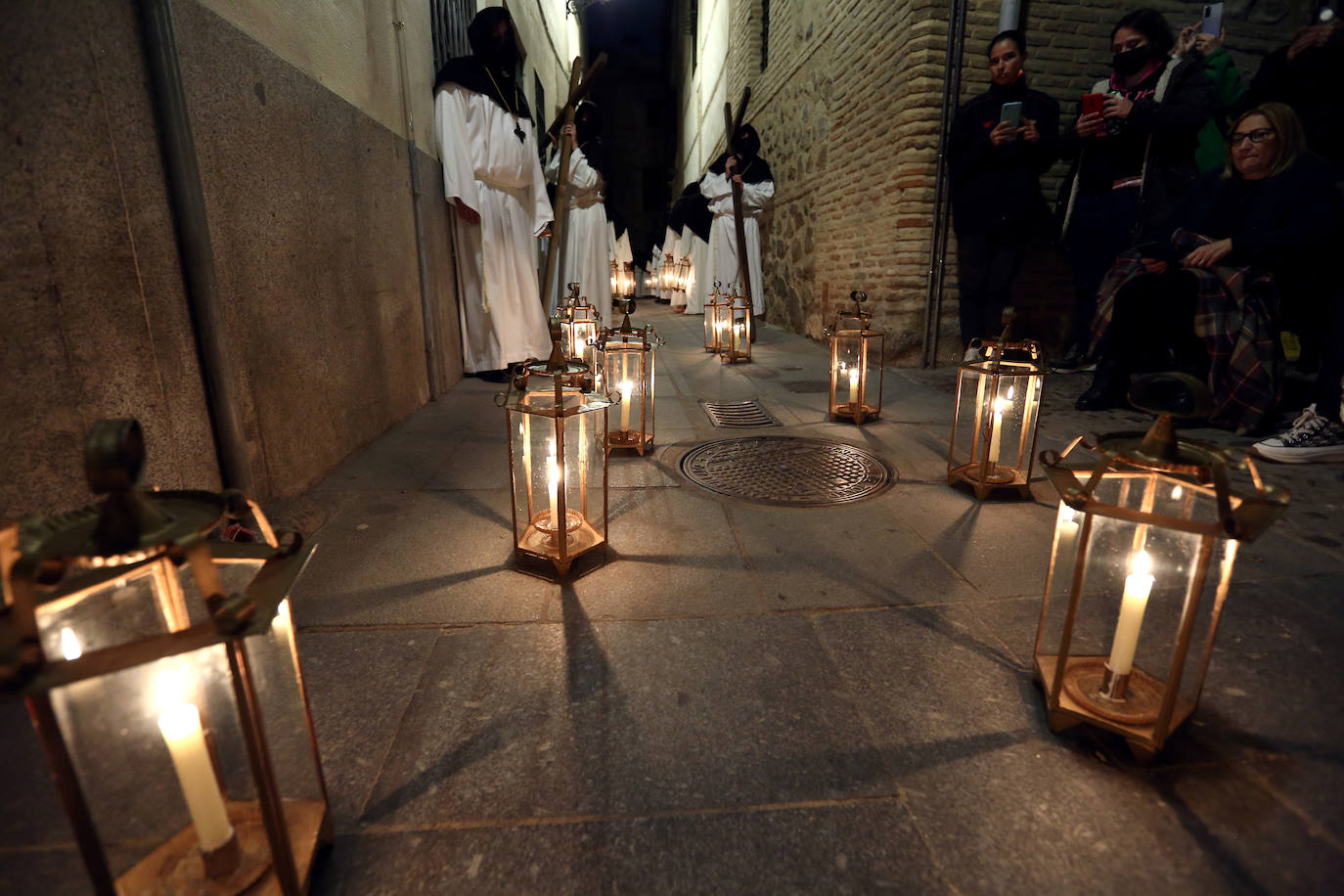 Miércoles Santo en Toledo: procesiones del Cristo de la Humildad y Cristo Redentor