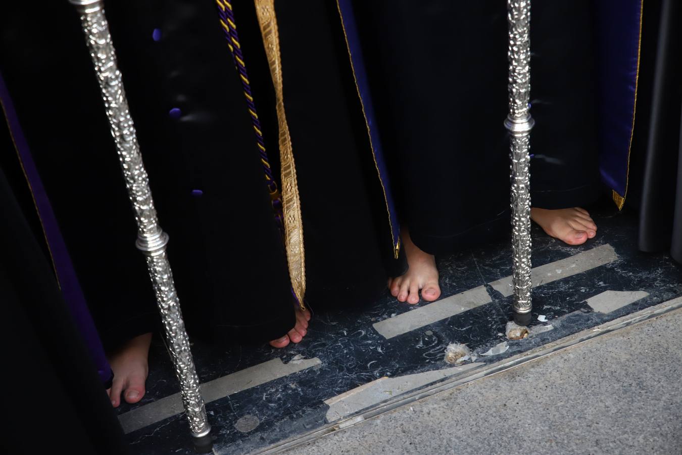 Jueves Santo | El clasicismo de la procesión de las Angustias de Córdoba, en imágenes