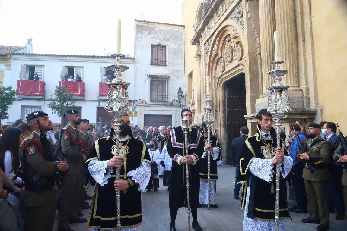 Jueves Santo | El clasicismo de la procesión de las Angustias de Córdoba, en imágenes