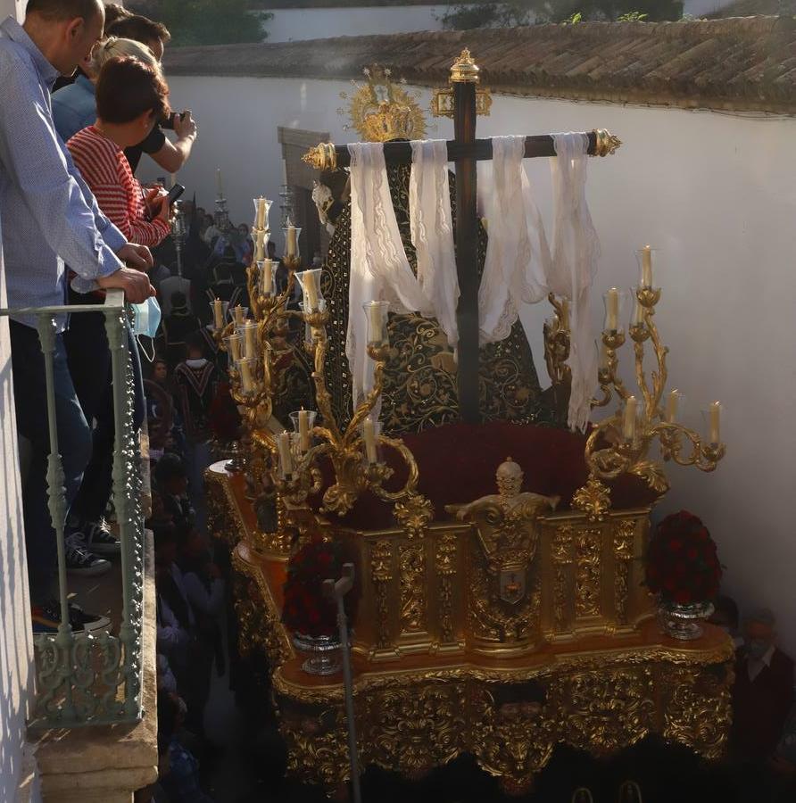 Jueves Santo | El clasicismo de la procesión de las Angustias de Córdoba, en imágenes