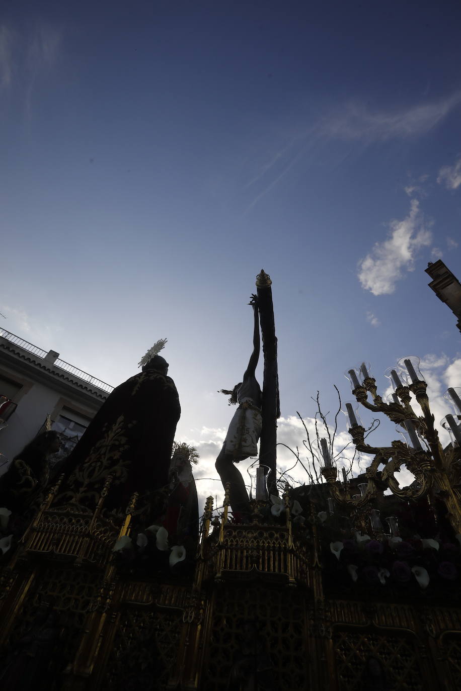 Jueves Santo | La popular procesión del Cristo de Gracia de Córdoba, en imágenes