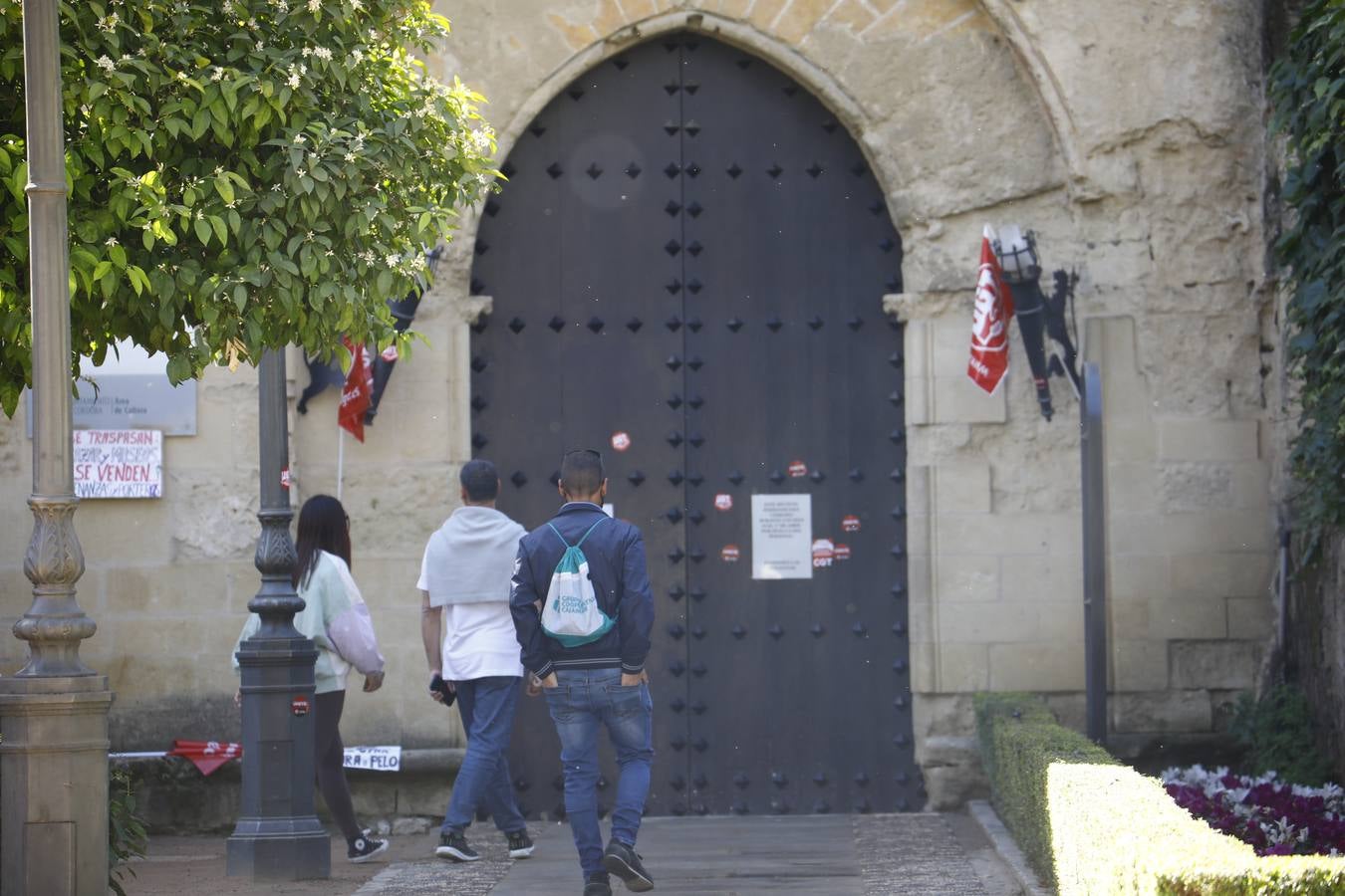 Los museos municipal de Córdoba cerrados por huelga, en imágenes