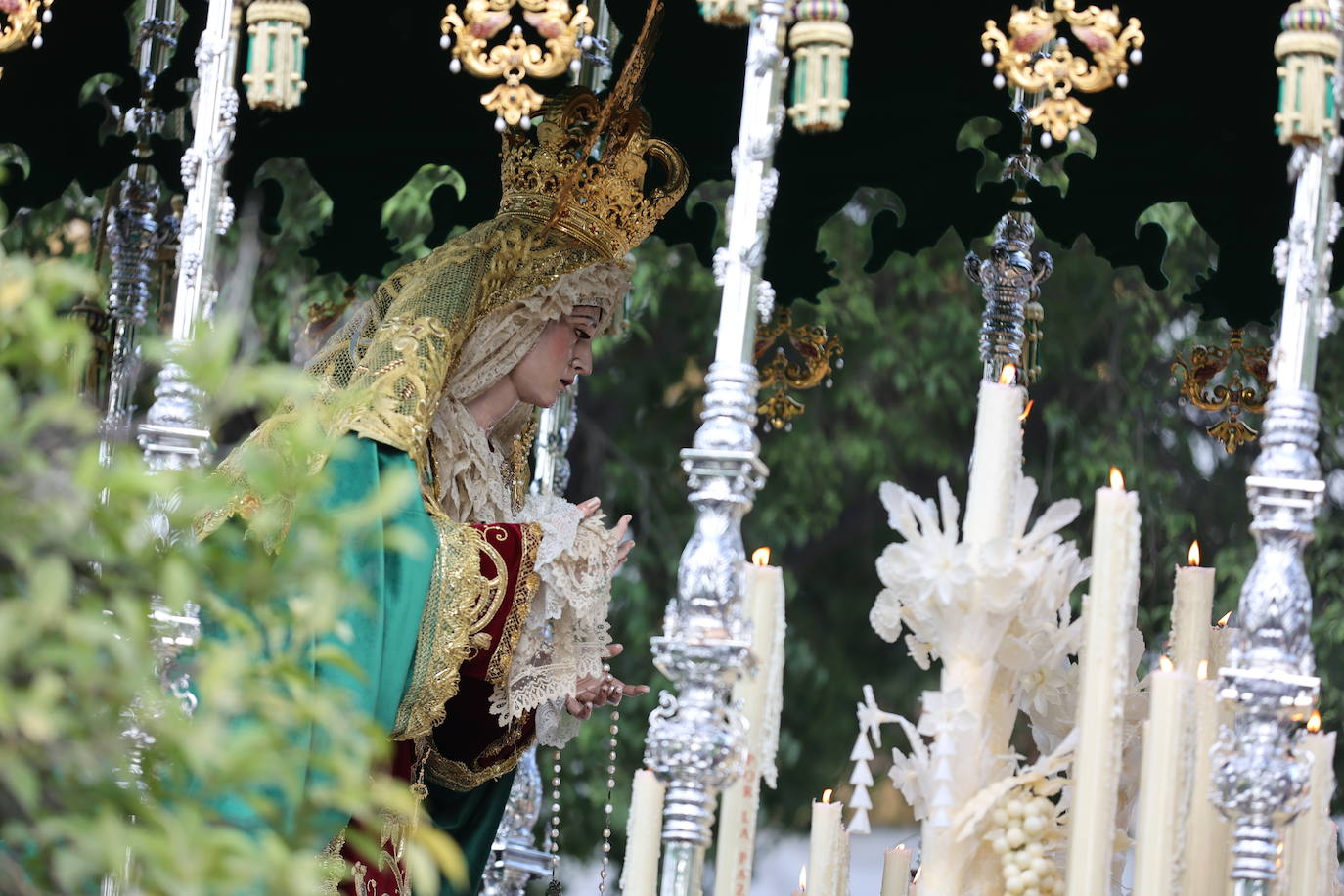 Jueves Santo | La histórica salida de la Sagrada Cena de Córdoba, en imágenes