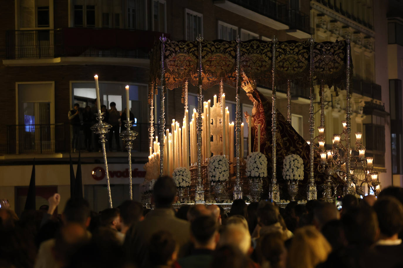 El intimismo de la procesión de la Buena Muerte de Córdoba, en imágenes