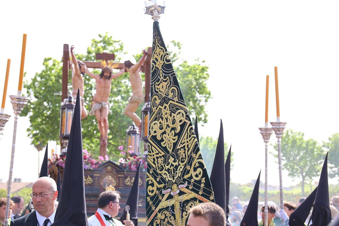 Viernes Santo | La esperada salida de la Conversión de Córdoba, en imágenes