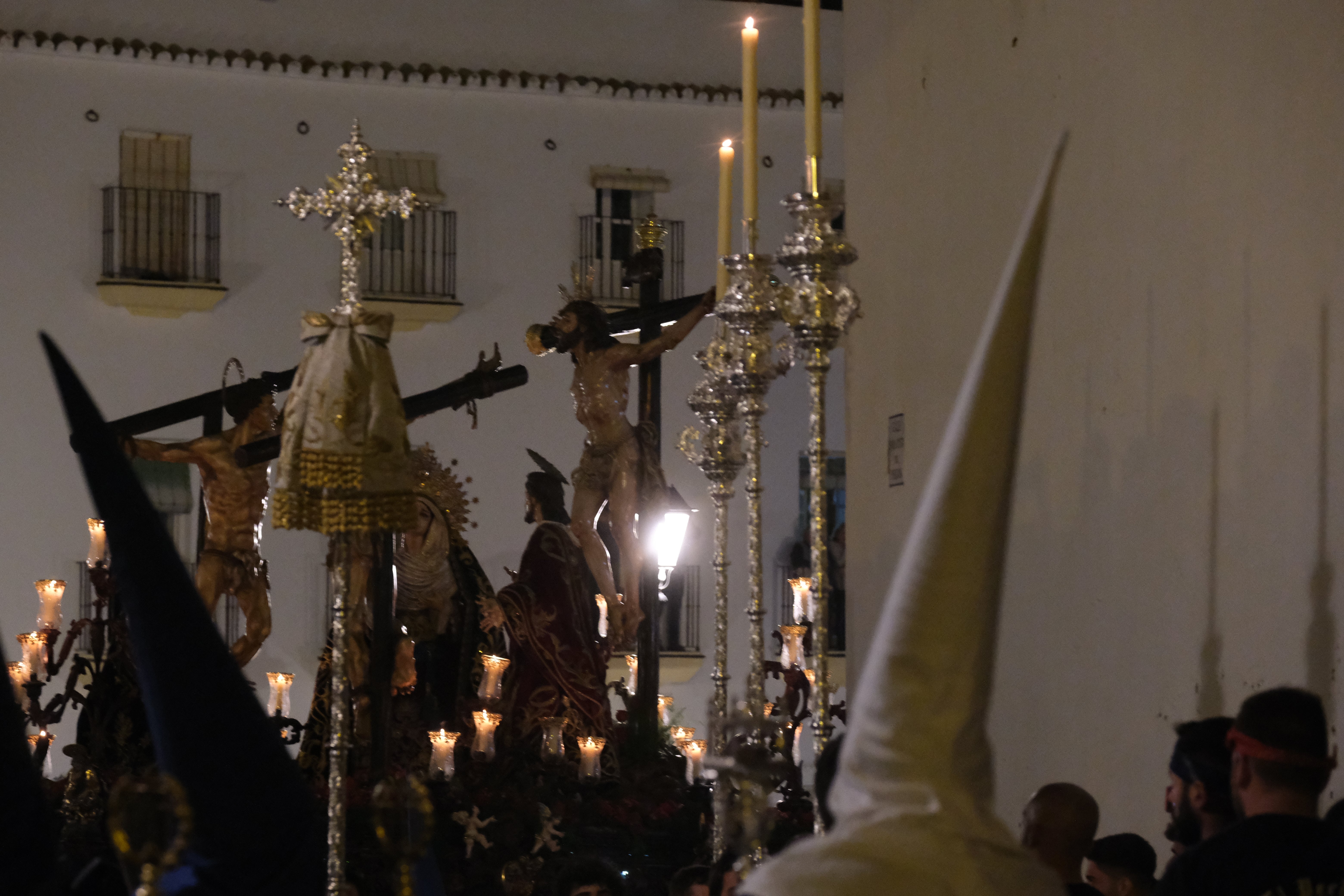 Fotos: El Perdón, esta Madrugada en la Semana Santa de Cádiz 2022