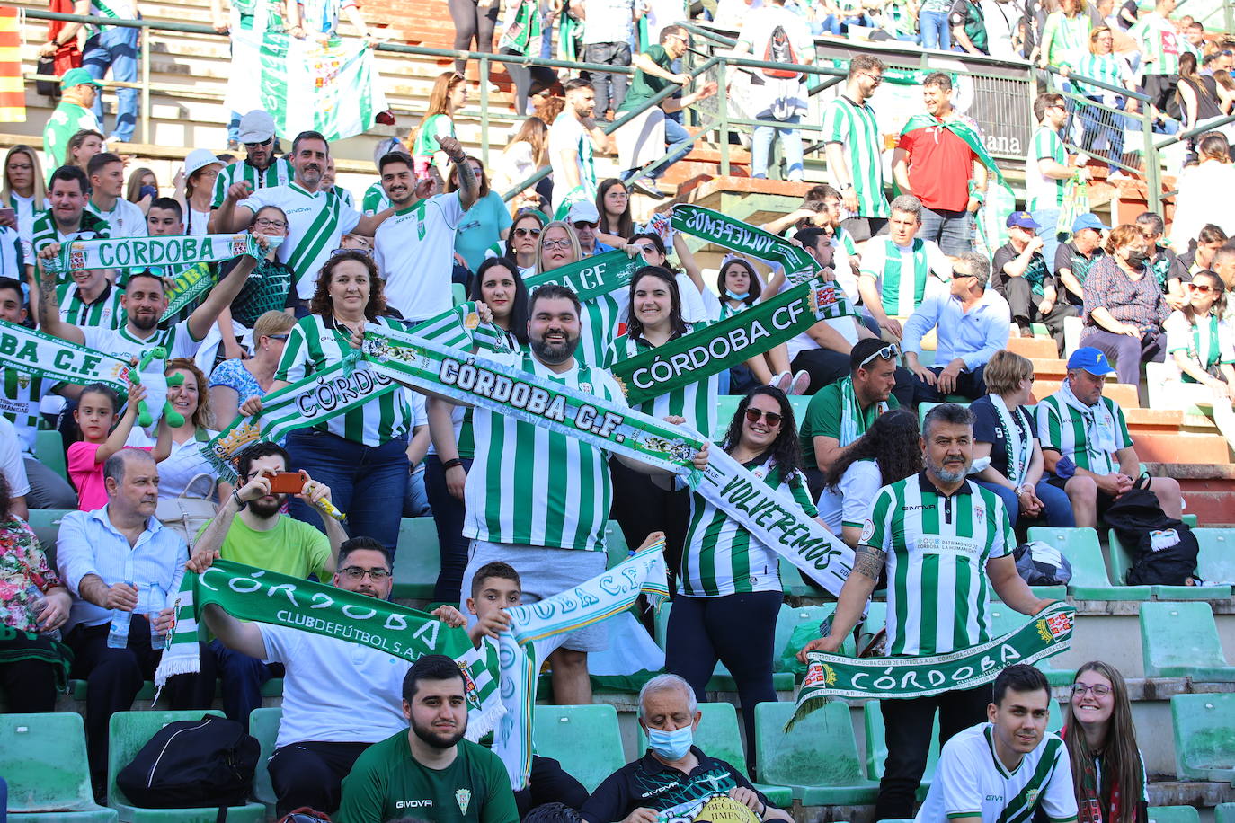 Así lo han vivido los mil cordobesistas del AD Mérida - Córdoba CF