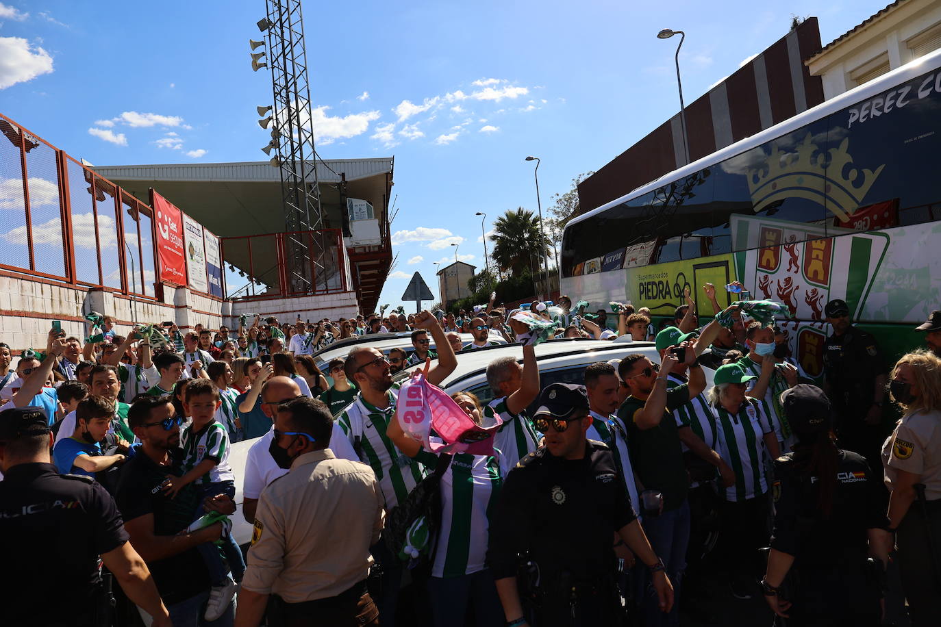 Así lo han vivido los mil cordobesistas del AD Mérida - Córdoba CF