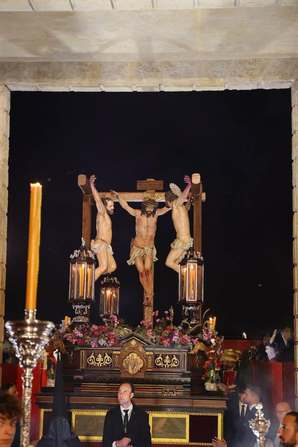 En imágenes, el histórico estreno de la Conversión en la carrera oficial de la Semana Santa de Córdoba