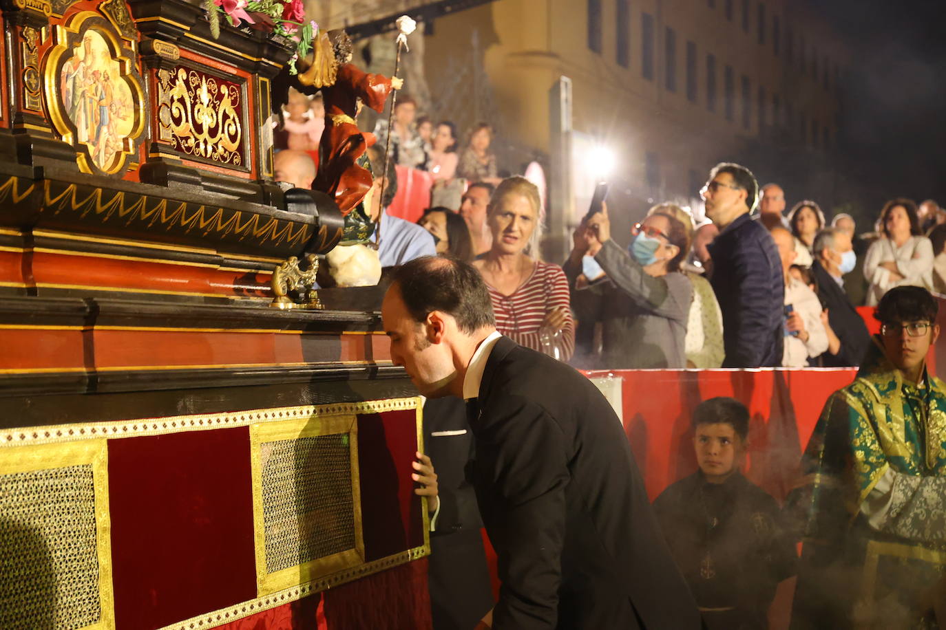 En imágenes, el histórico estreno de la Conversión en la carrera oficial de la Semana Santa de Córdoba