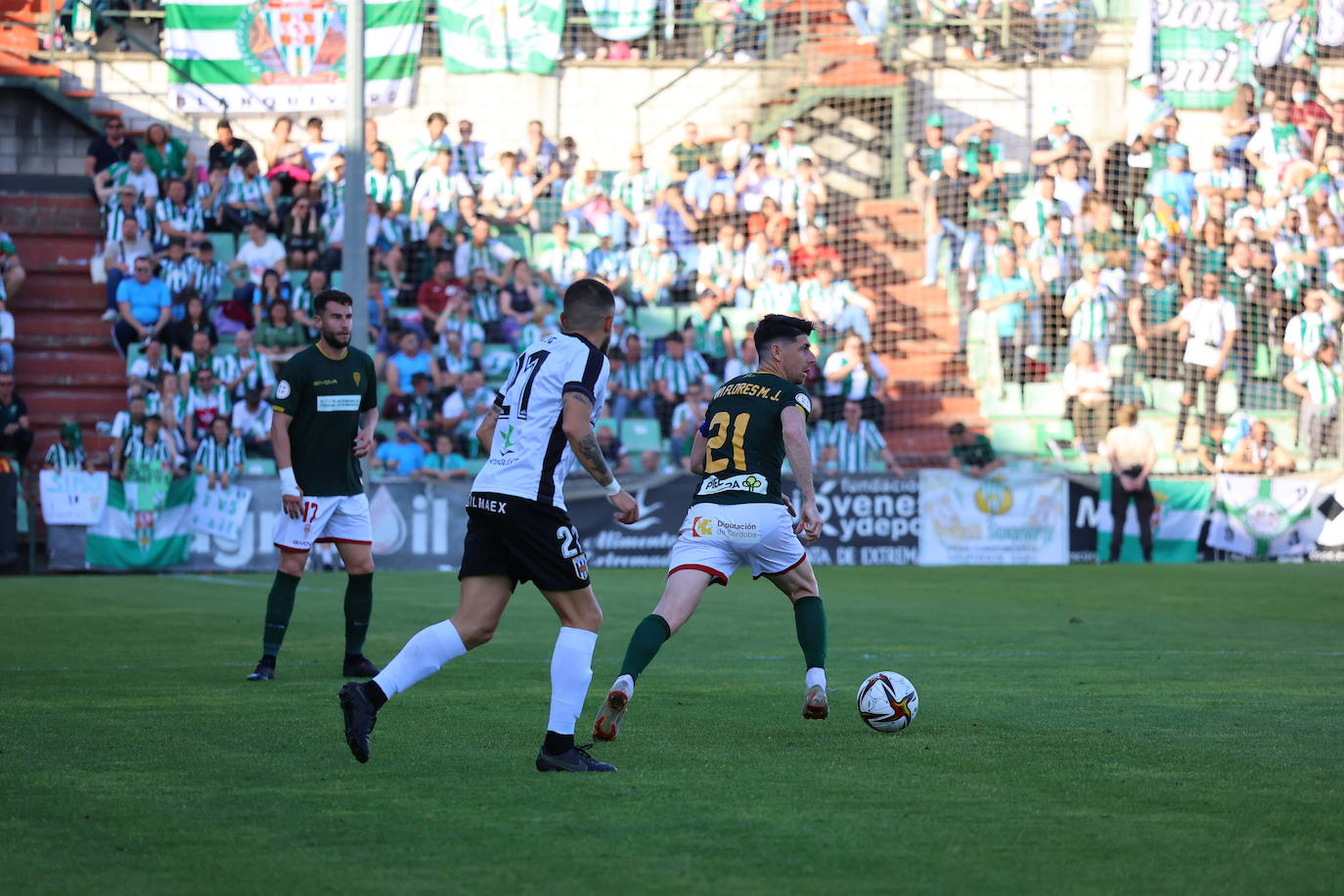 El AD Mérida - Córdoba CF, en imágenes