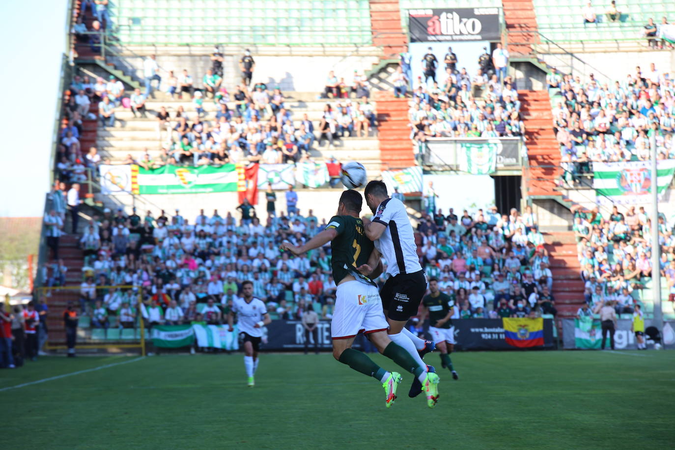 El AD Mérida - Córdoba CF, en imágenes