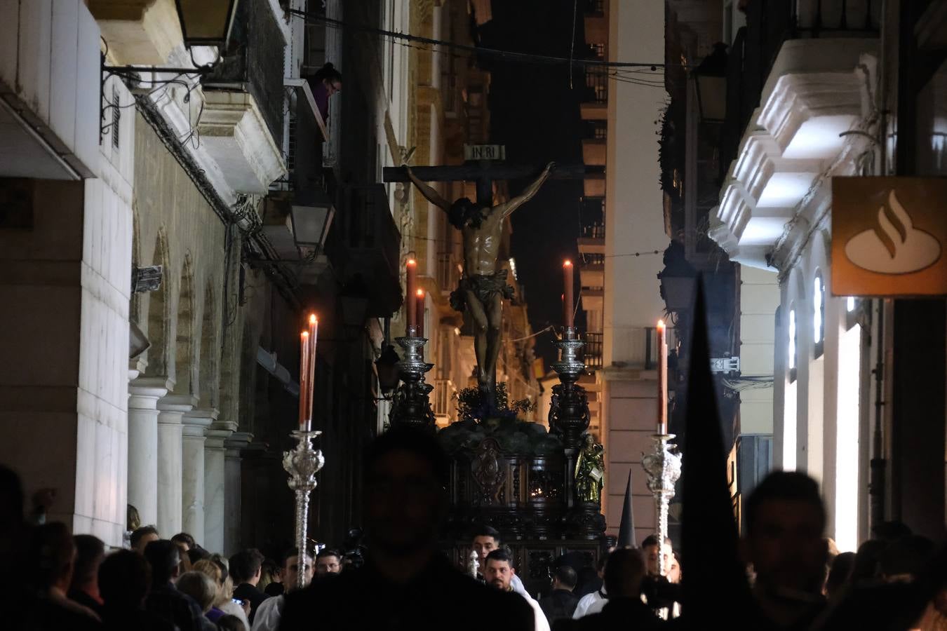 Fotos: Buena Muerte, el Viernes Santo en Cádiz