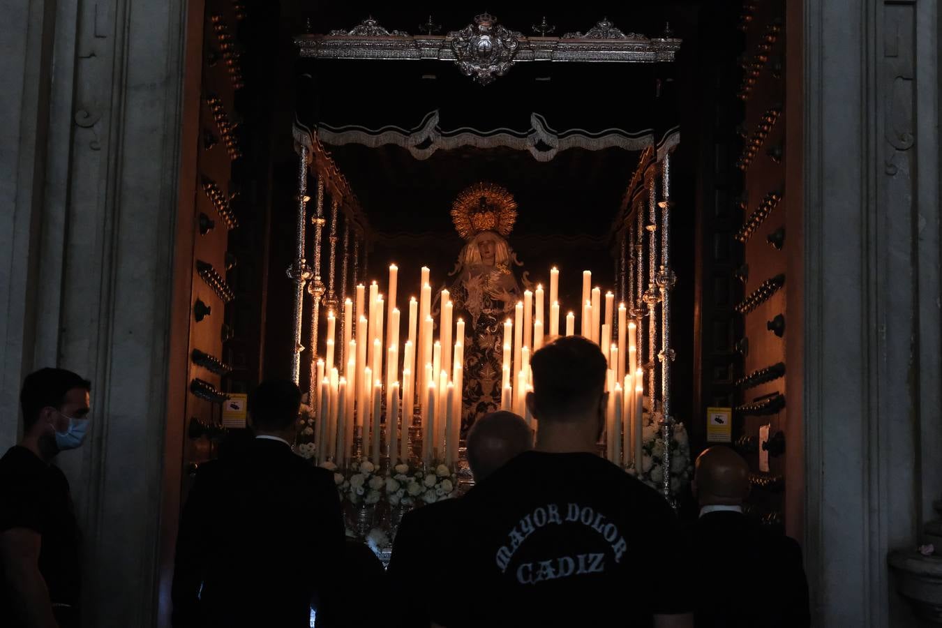 Fotos: Buena Muerte, el Viernes Santo en Cádiz