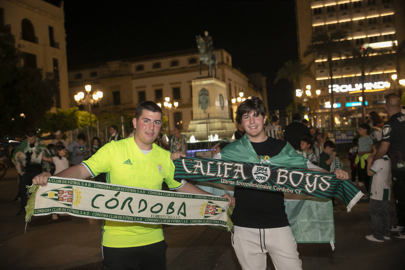 La fiesta del ascenso del Córdoba CF en las Tendillas, en imágenes