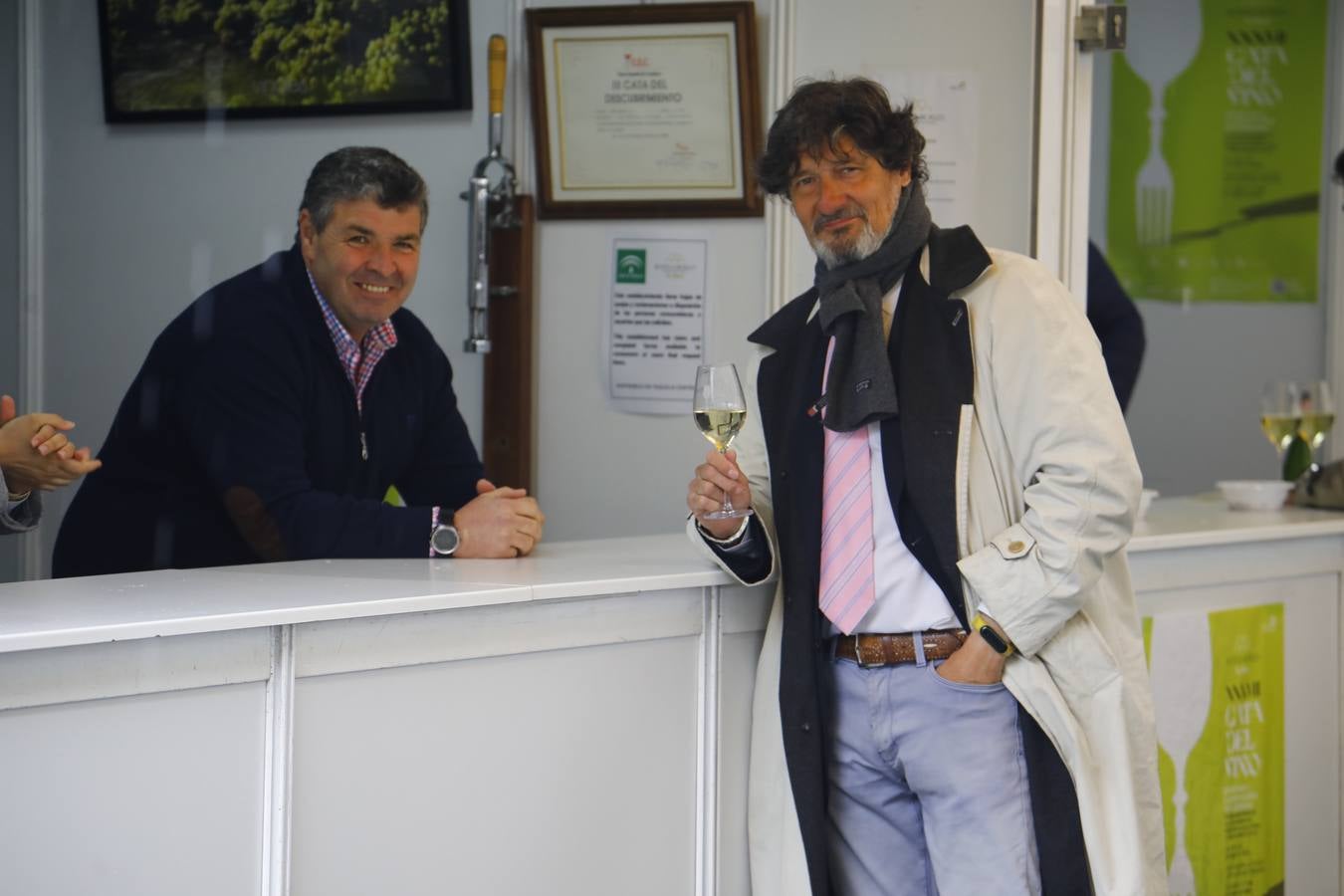 El frío y la lluvia no pueden con la Cata del Vino de Córdoba