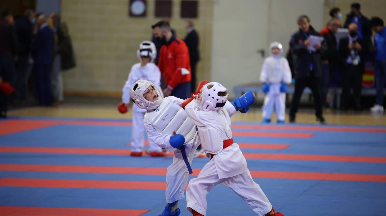 El Campeonato de España de karate en Córdoba, en imágenes