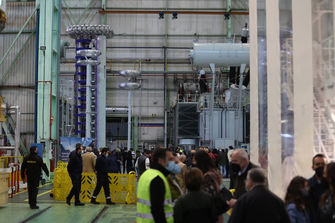 El trabajo en Hitachi, la antigua ABB en Córdoba, en imágenes