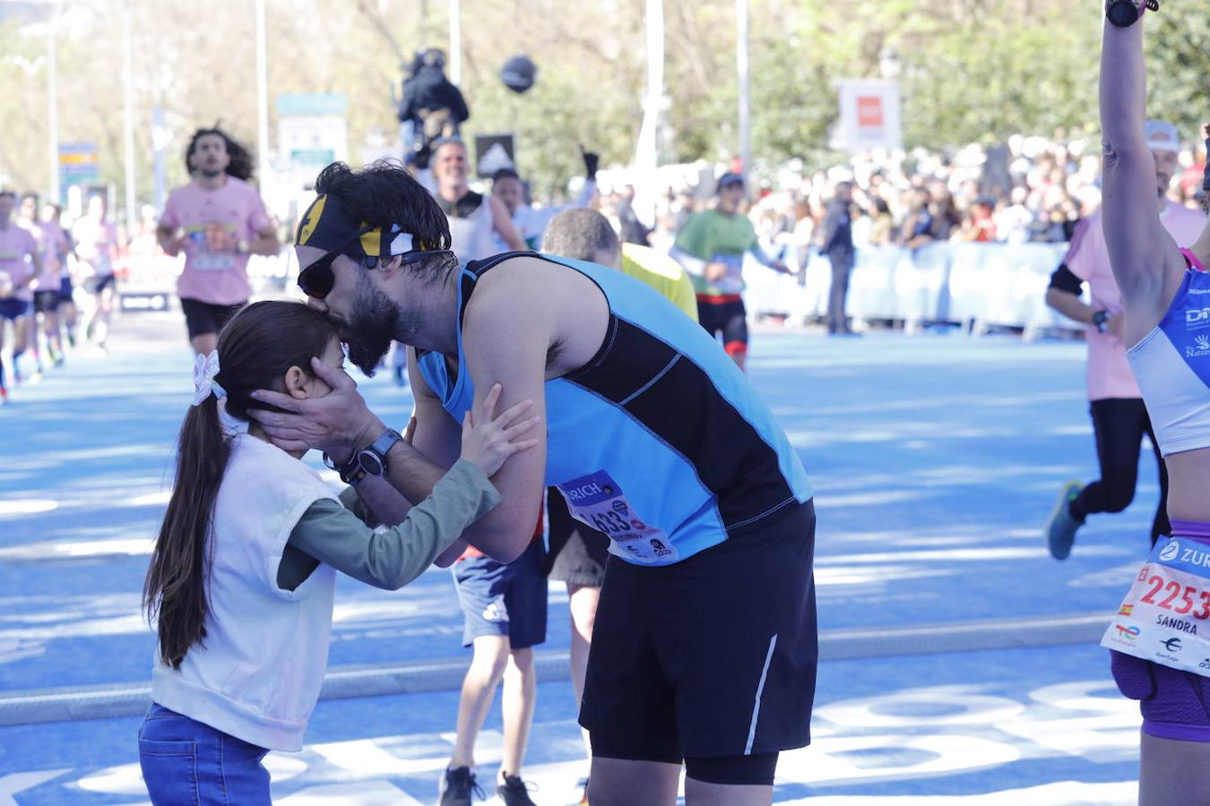 Superación, sudor y lágrimas: las mejores imágenes del maratón de Madrid 2022