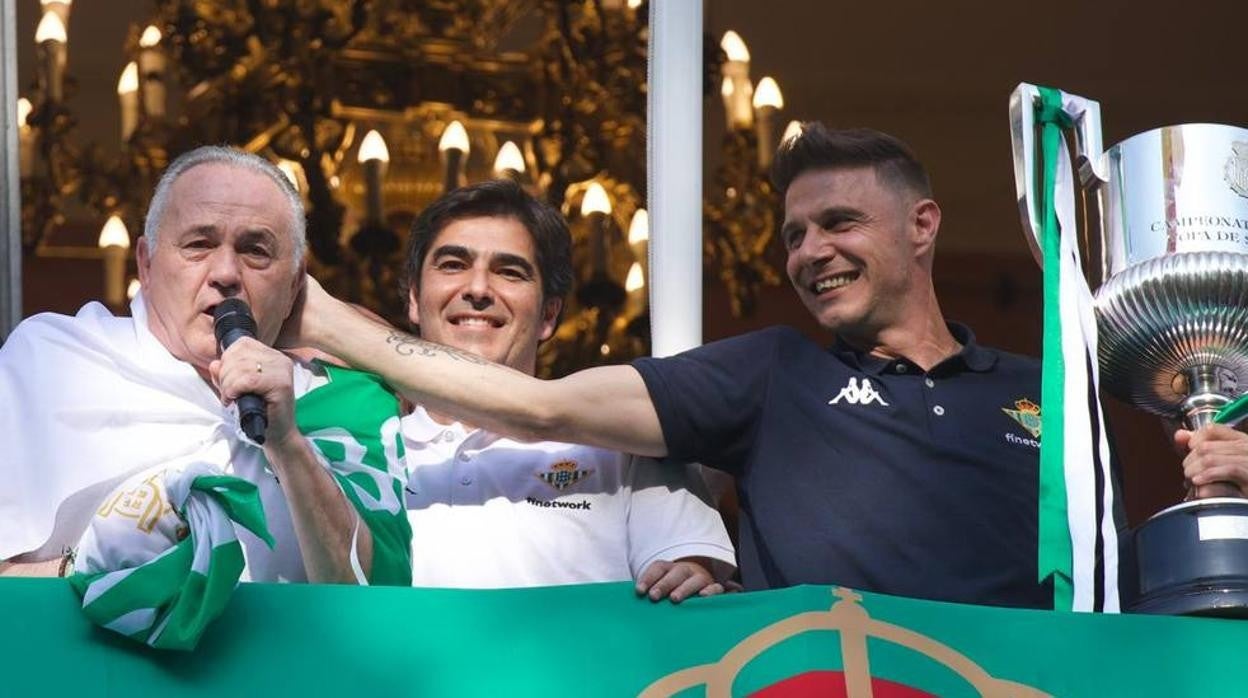 El Betis ofrece la Copa del Rey a Sevilla