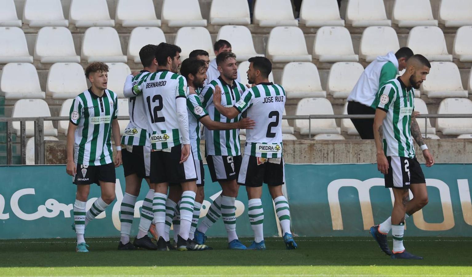 Las mejores jugadas del Córdoba CF-Las Palmas, en imágenes