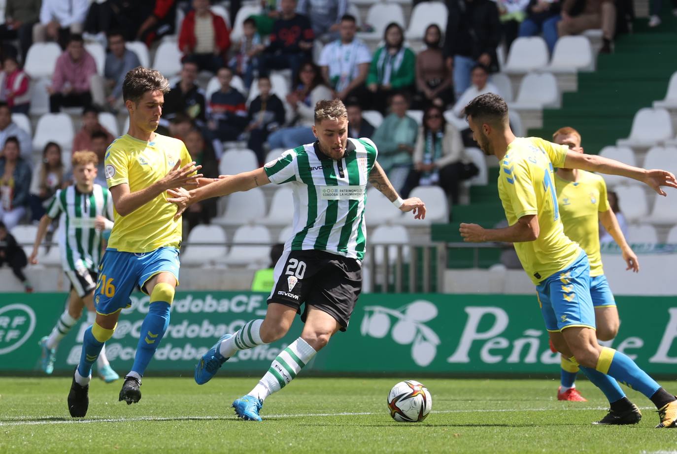 Las mejores jugadas del Córdoba CF-Las Palmas, en imágenes